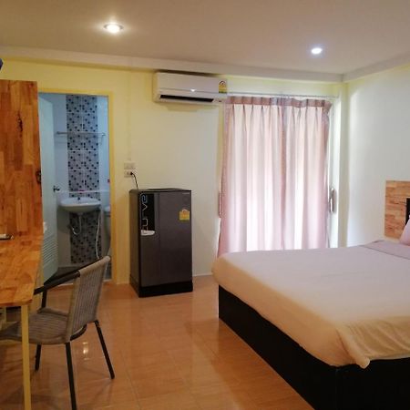 Rinradee Place Buriram Exterior foto